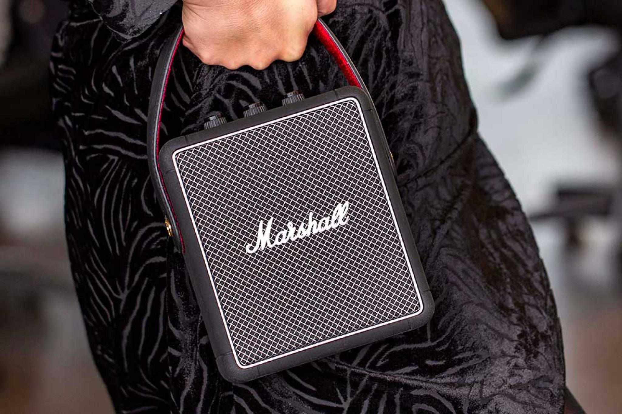Test de l'enceinte nomade Marshall Middleton : Avis, Meilleur Prix