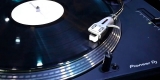 Platine vinyle usage domestique et activités DJ Pioneer PLX 500 avis