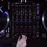 Reloop RP 4000 : une réponse abordable au Technics 1200